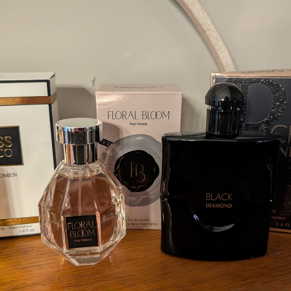 Assorted Perfume Collection - Picture 3 of 3